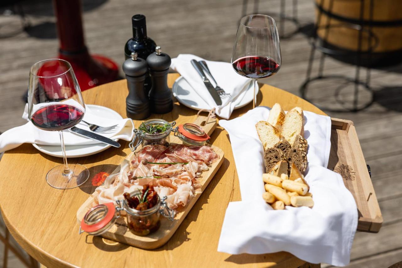 Boutique Skipass Superior Hotel Kranjska Gora Ngoại thất bức ảnh